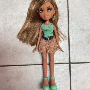 Bratz Forever Diamondz Yasmin